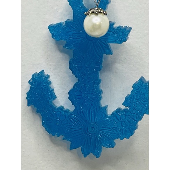 Anchor Resin Key Chain- Handcrafted - Picture 2 of 4